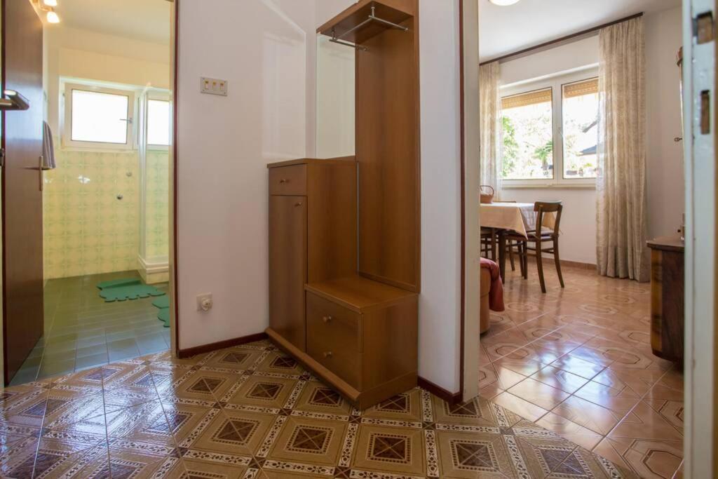 Garden View Apartment In Porec For 2 - 3 Persons Esterno foto